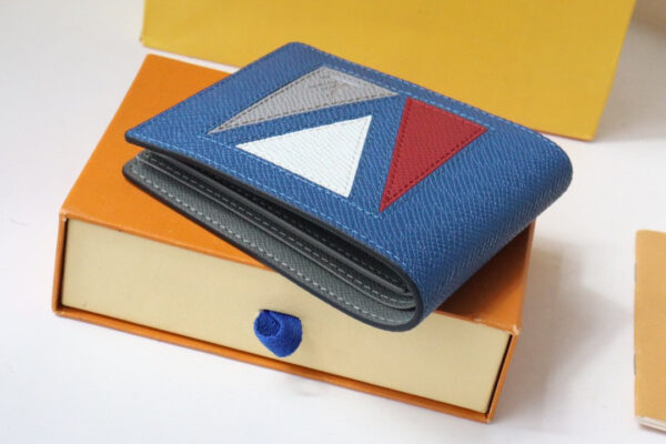Louis Vuitton Multiple Wallet 12cm - Image 2