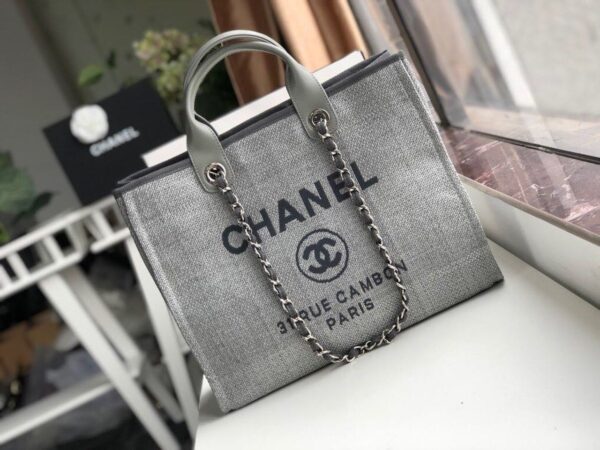 Chanel Deauville Tote 38cm Raffia Canvas Bag Fall/Winter Collection Light Grey/Black - Image 2