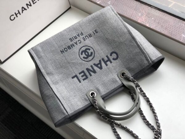 Chanel Deauville Tote 38cm Raffia Canvas Bag Fall/Winter Collection Light Grey/Black - Image 4