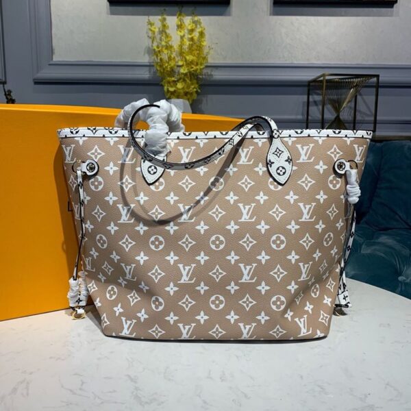 Louis Vuitton Neverfull MM 32cm Monogram Geant Canvas Spring/Summer Collection M44567, Khaki - Image 3