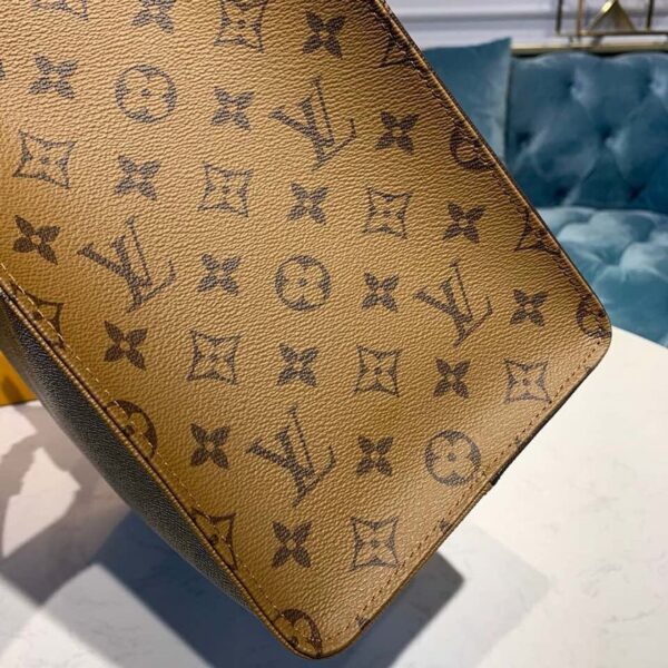 Louis Vuitton OnTheGo Bag 34cm Monogram Giant/Monogram Reverse Canvas Spring/Summer Collection M44577, Brown/Tan - Image 6