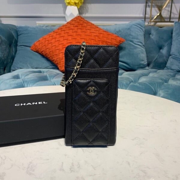 Chanel Mobile Phone Pouch Holder Shoulder Bag 12cm Caviar Leather Gold Hardware Fall/Winter Act 1 Collection, Black - Image 2
