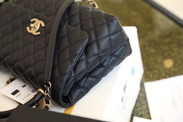 Chanel Coco Handle Quilted Bag 30cm Caviar Leather Gold Hardware Spring/Summer Act 1 Collection, Black/Red - Image 4
