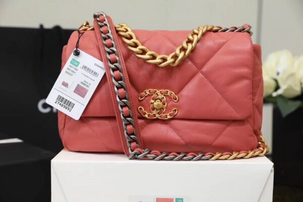 Chanel 19 Flap Bag 26cm Goatskin Leather Spring/Summer Act 1 Collection, Rose Pink - Image 2