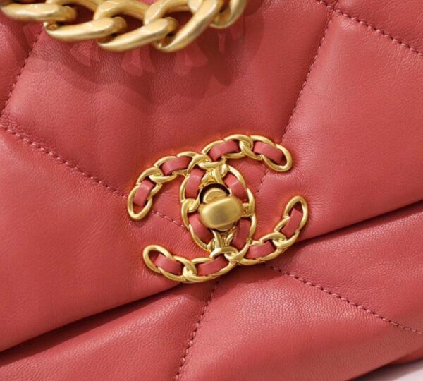 Chanel 19 Flap Bag 26cm Goatskin Leather Spring/Summer Act 1 Collection, Rose Pink - Image 18