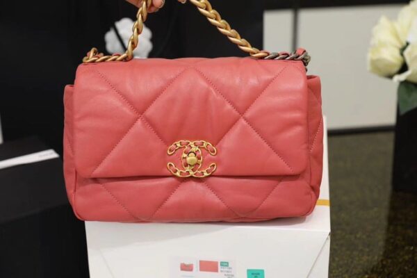 Chanel 19 Flap Bag 26cm Goatskin Leather Spring/Summer Act 1 Collection, Rose Pink - Image 14