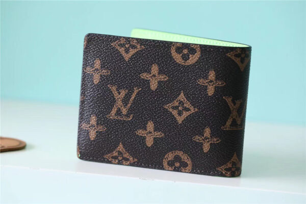 Louis Vuitton Multiple Wallet 12cm - Image 9