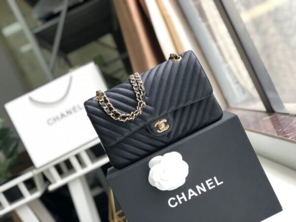 Chanel Chevron Classic Flap Bag 25cm Gold Hardware Caviar Leather Spring/Summer Collection Black - Image 2