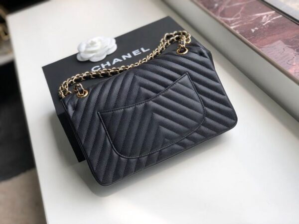 Chanel Chevron Classic Flap Bag 25cm Gold Hardware Caviar Leather Spring/Summer Collection Black - Image 4