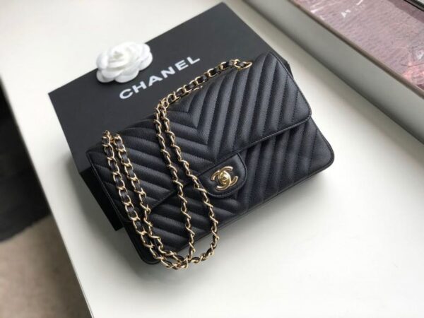 Chanel Chevron Classic Flap Bag 25cm Gold Hardware Caviar Leather Spring/Summer Collection Black - Image 9
