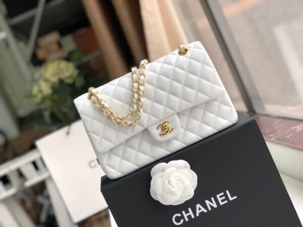 Chanel Classic Flap Bag 25cm Gold Hardware Lambskin Leather Spring/Summer Collection White - Image 2