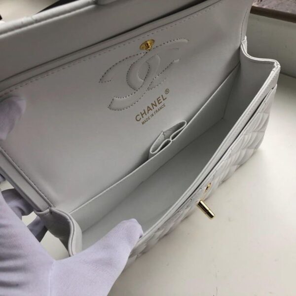 Chanel Classic Flap Bag 25cm Gold Hardware Lambskin Leather Spring/Summer Collection White - Image 8
