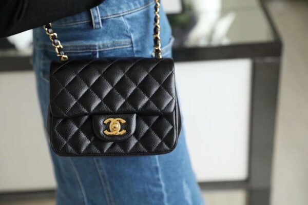 Chanel Classic Mini Flap Bag 18cm Gold Hardware Caviar Leather Spring/Summer Collection Black - Image 14