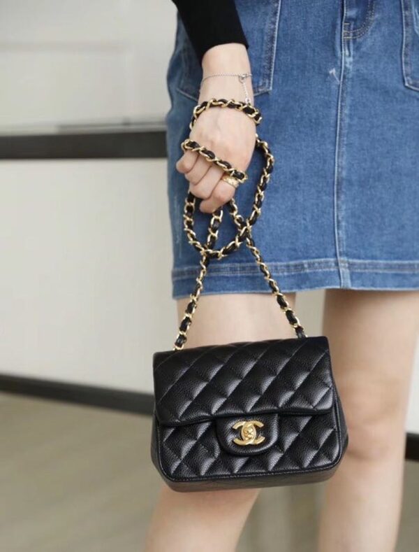 Chanel Classic Mini Flap Bag 18cm Gold Hardware Caviar Leather Spring/Summer Collection Black - Image 26