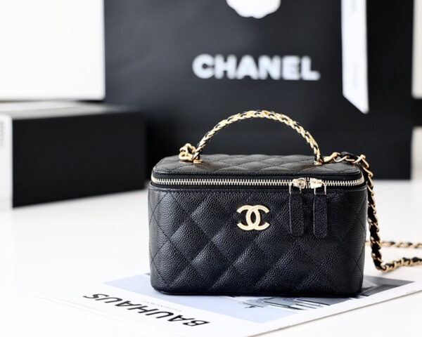 Chanel Small Vanity Bag 17cm Black