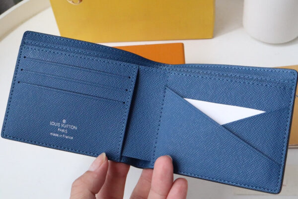 Louis Vuitton Multiple Wallet 12cm - Image 2