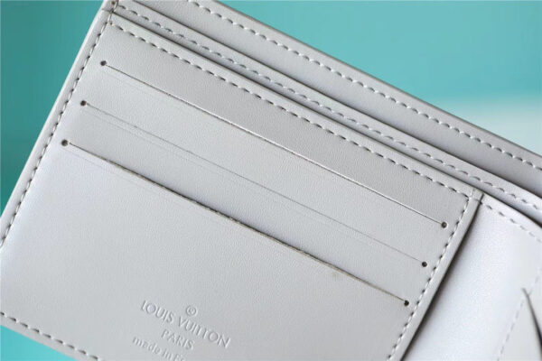 Louis Vuitton Multiple Wallet 12cm - Image 2