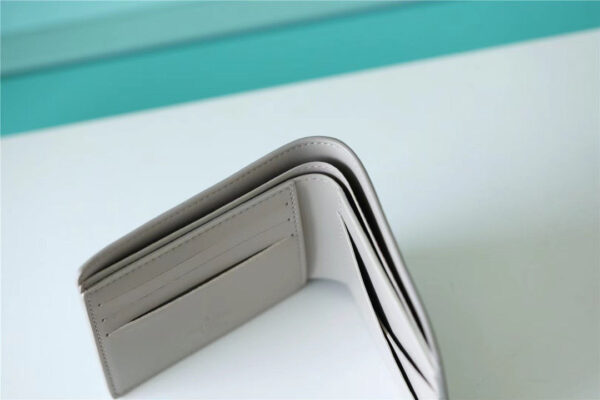 Louis Vuitton Multiple Wallet 12cm - Image 7