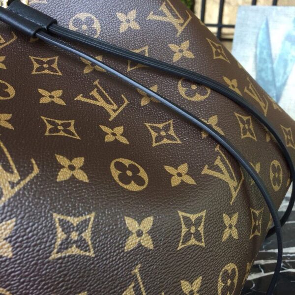Louis Vuitton NoNo Bucket Bag Monogram Canvas Spring/Summer Collection M44020 Black - Image 8