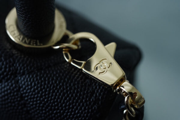 Chanel Classic Mini Flapbag 19cm Black - Image 5