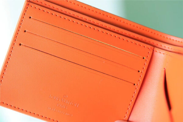 Louis Vuitton Multiple Wallet 12cm - Image 5