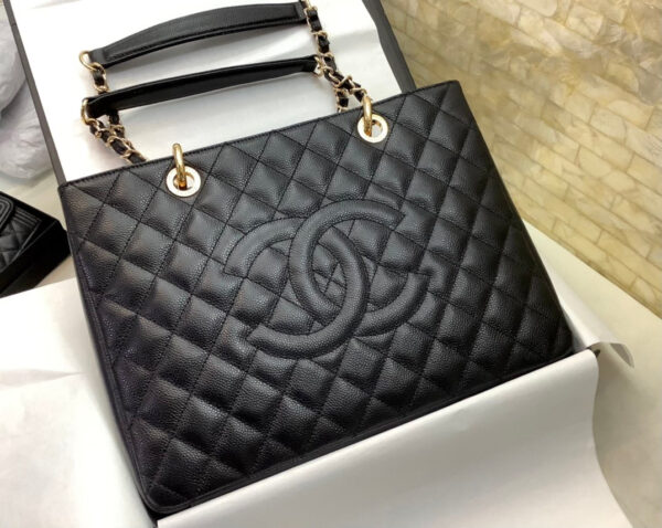 Chanel Classic Tote Bag Gold Hardware 34cm Black