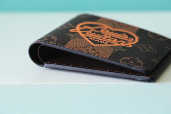 Louis Vuitton Multiple Wallet 12cm - Image 8