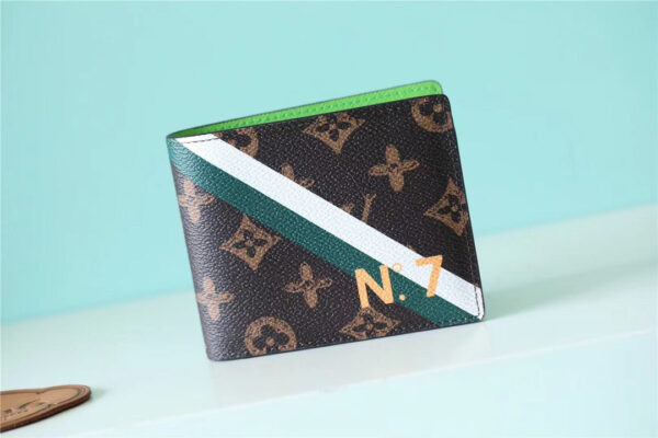 Louis Vuitton Multiple Wallet 12cm - Image 2