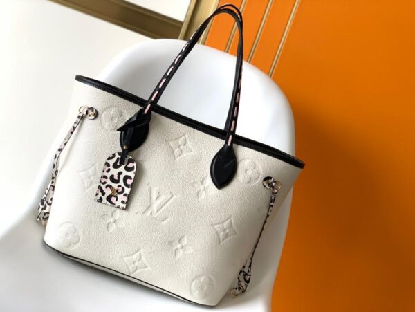 Louis Vuitton Neverfull MM Monogram Empreinte 31cm White