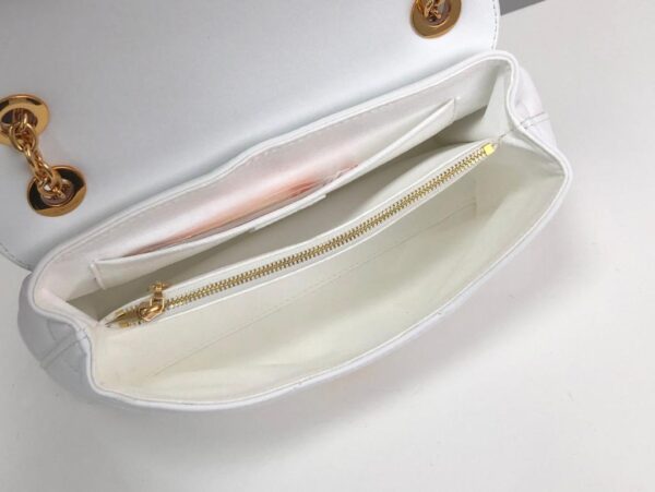Louis Vuitton New Wave Chain Bag 24cm White - Image 6