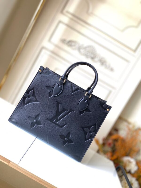 Louis Vuitton On The Go MM 34cm