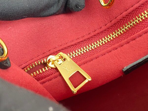 Louis Vuitton Handle Bag 25cm Black - Image 9