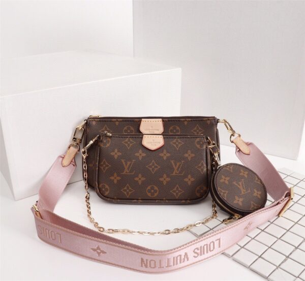 Louis Vuitton Multi Pochette Accessoires Monogram Canvas Fall/Winter Collection M44840 Rose Clair