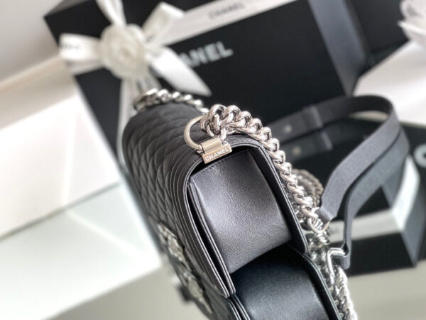 Chanel Mini Classic Flapbag 20cm Black - Image 3