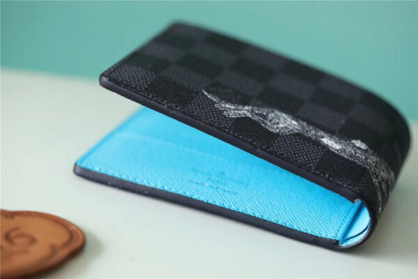 Louis Vuitton Multiple Wallet 12cm - Image 4