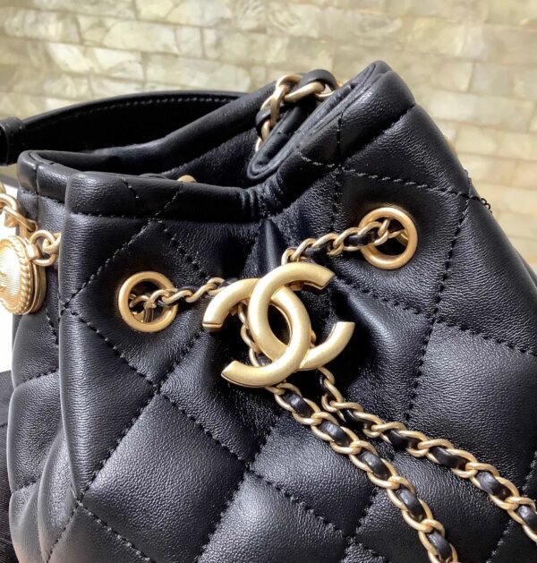 Chanel Classic Bucket Bag Gold Hardware 20cm Black - Image 7