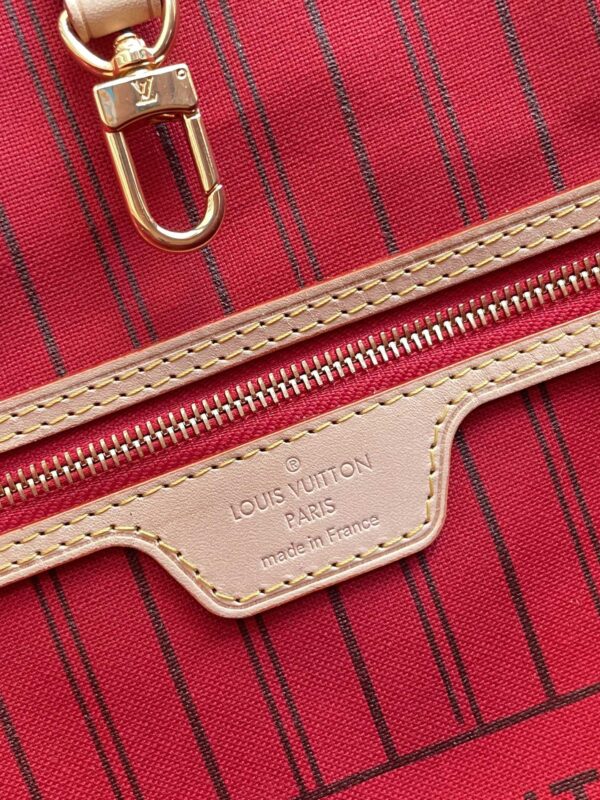 Louis Vuitton Neverfull MM Bag 32cm Damier Azur Canvas Fall/Winter Collection N41361, Red - Image 5