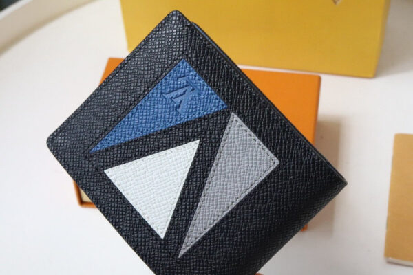 Louis Vuitton Multiple Wallet 12cm - Image 3