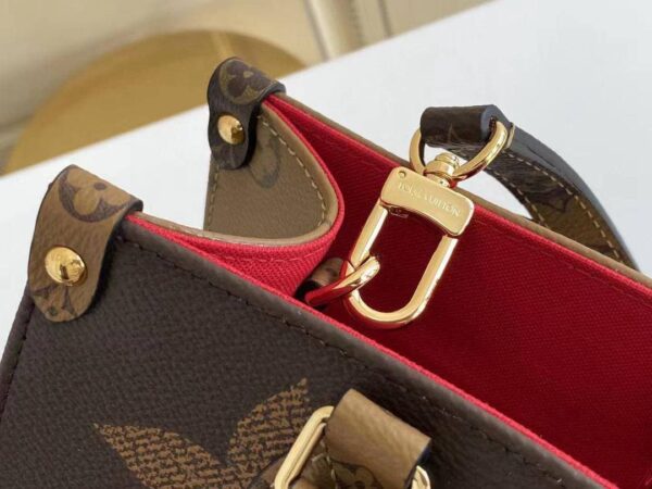 Louis Vuitton On The Go MM 25 cm, Brown - Image 2