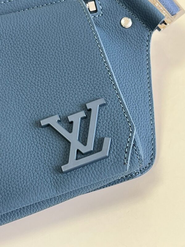 Louis Vuitton Aerogram Slingbag Navy Blue For Men, Men’s Bags 30cm LV M59625 - Image 6