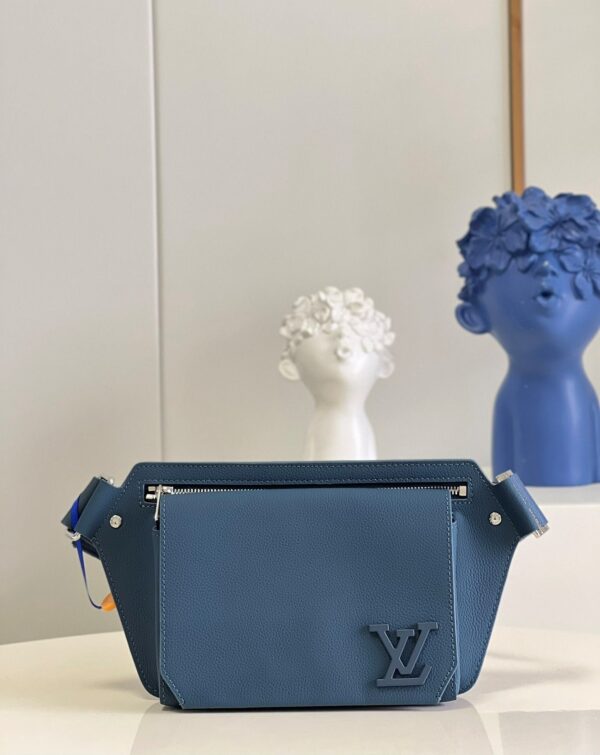 Louis Vuitton Aerogram Slingbag Navy Blue For Men, Men’s Bags 30cm LV M59625