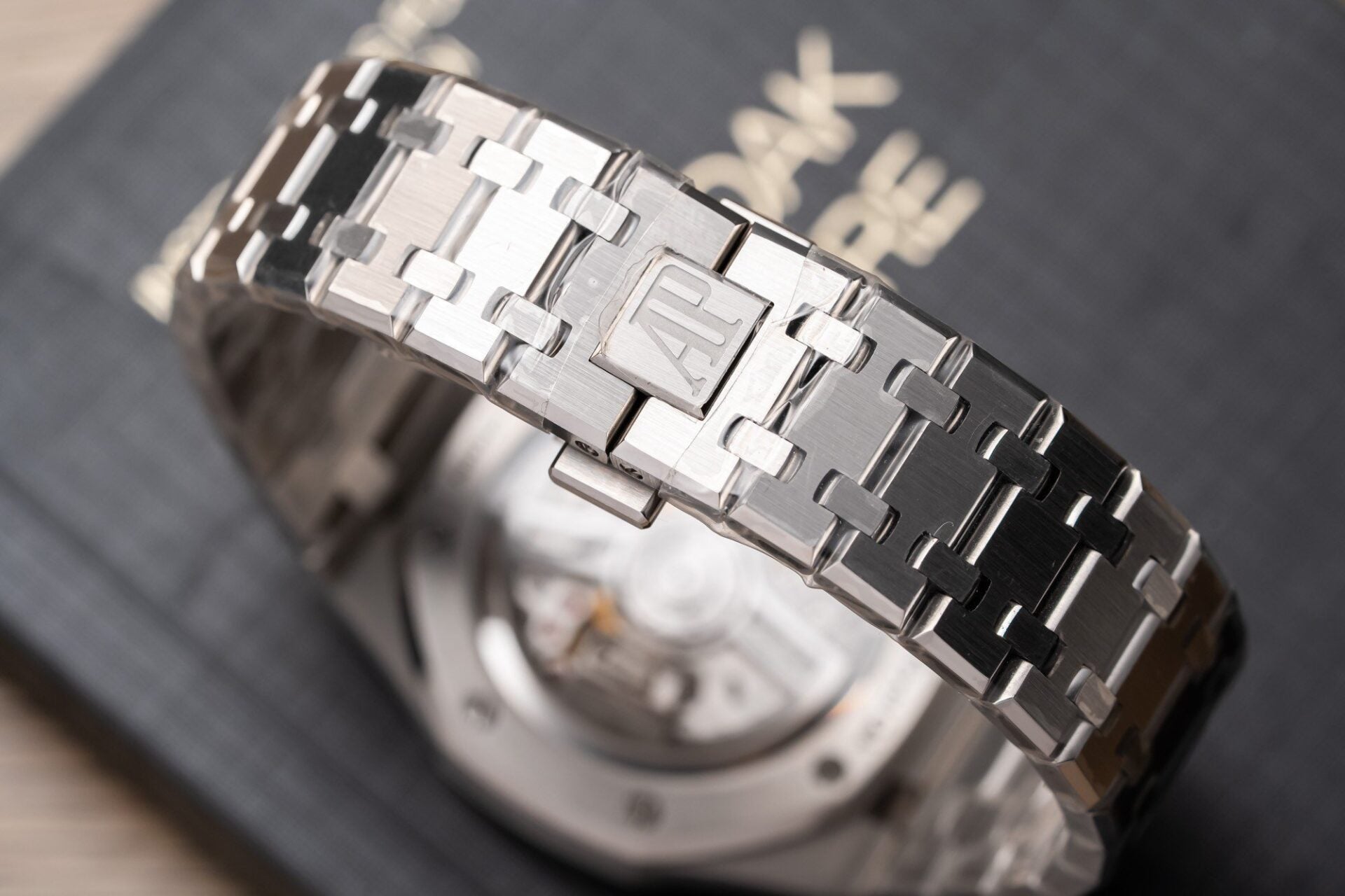 Audemars Piguet 15500ST Watch Black Dial 41mm - Image 6