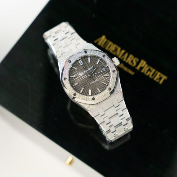 Audemars Piguet 15454 Fosted Gold Watch Grey Dial 37mm - Image 2