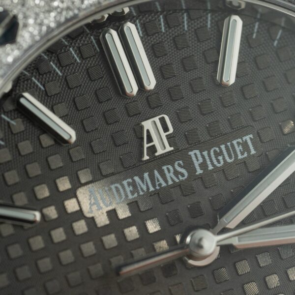 Audemars Piguet 15454 Fosted Gold Watch Grey Dial 37mm - Image 4