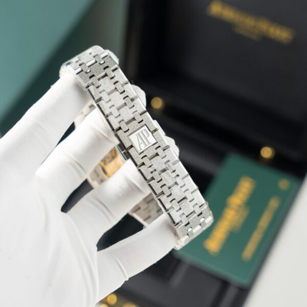 Audemars Piguet 15454 Fosted Gold Watch Grey Dial 37mm - Image 10