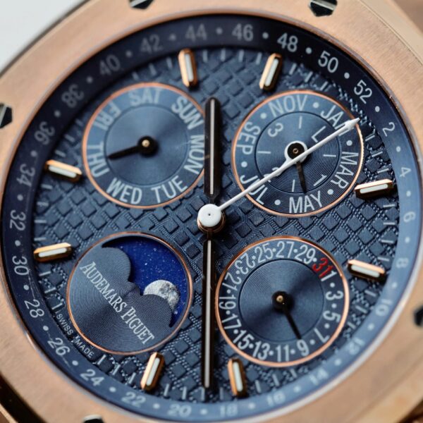 Audemars Piguet 26574 Blue Dial Watch 18K Gold Wrapped 41mm - Image 3