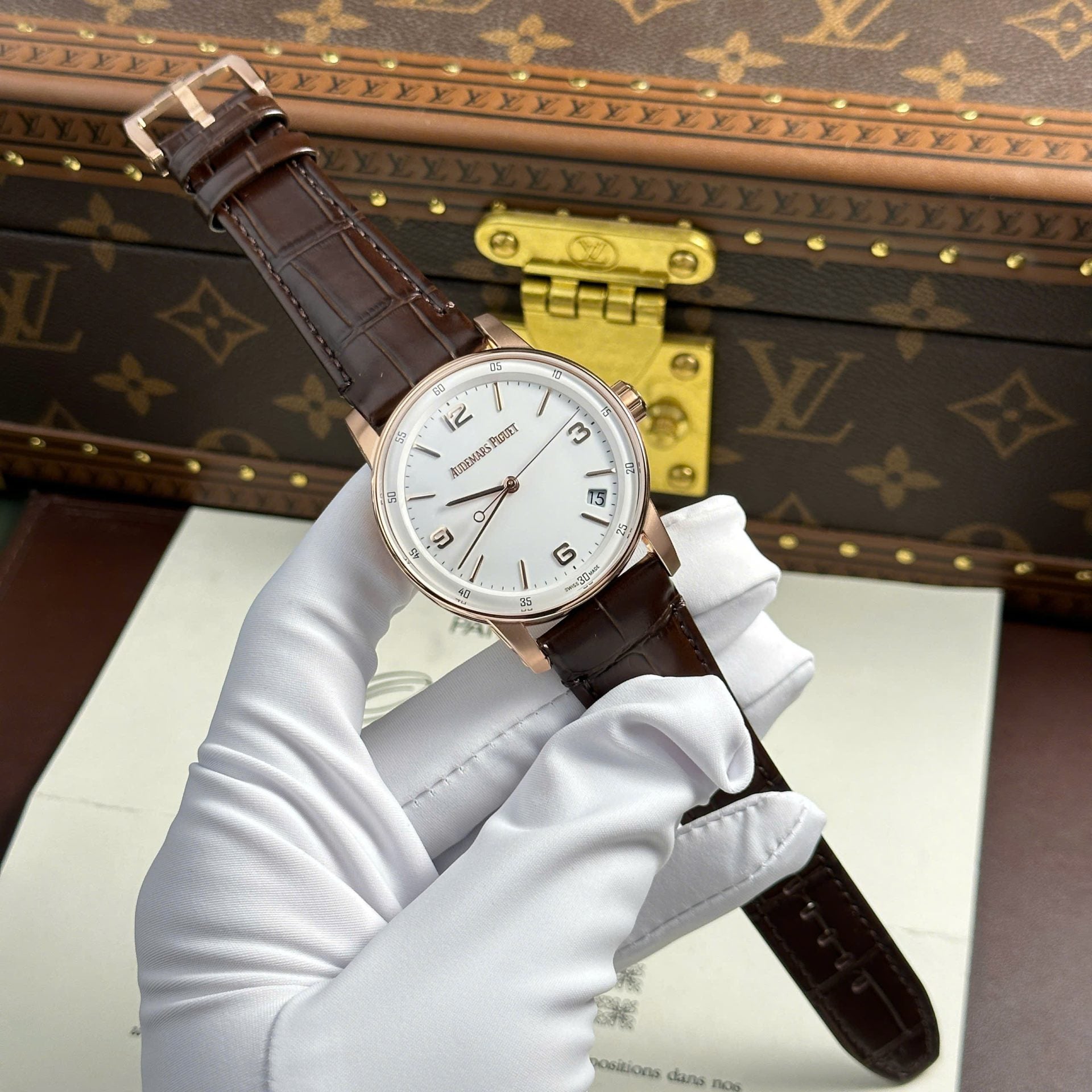 Audemars Piguet Watch Code 11.59 Selfwinding 15210OR White Dial 41mm - Image 2