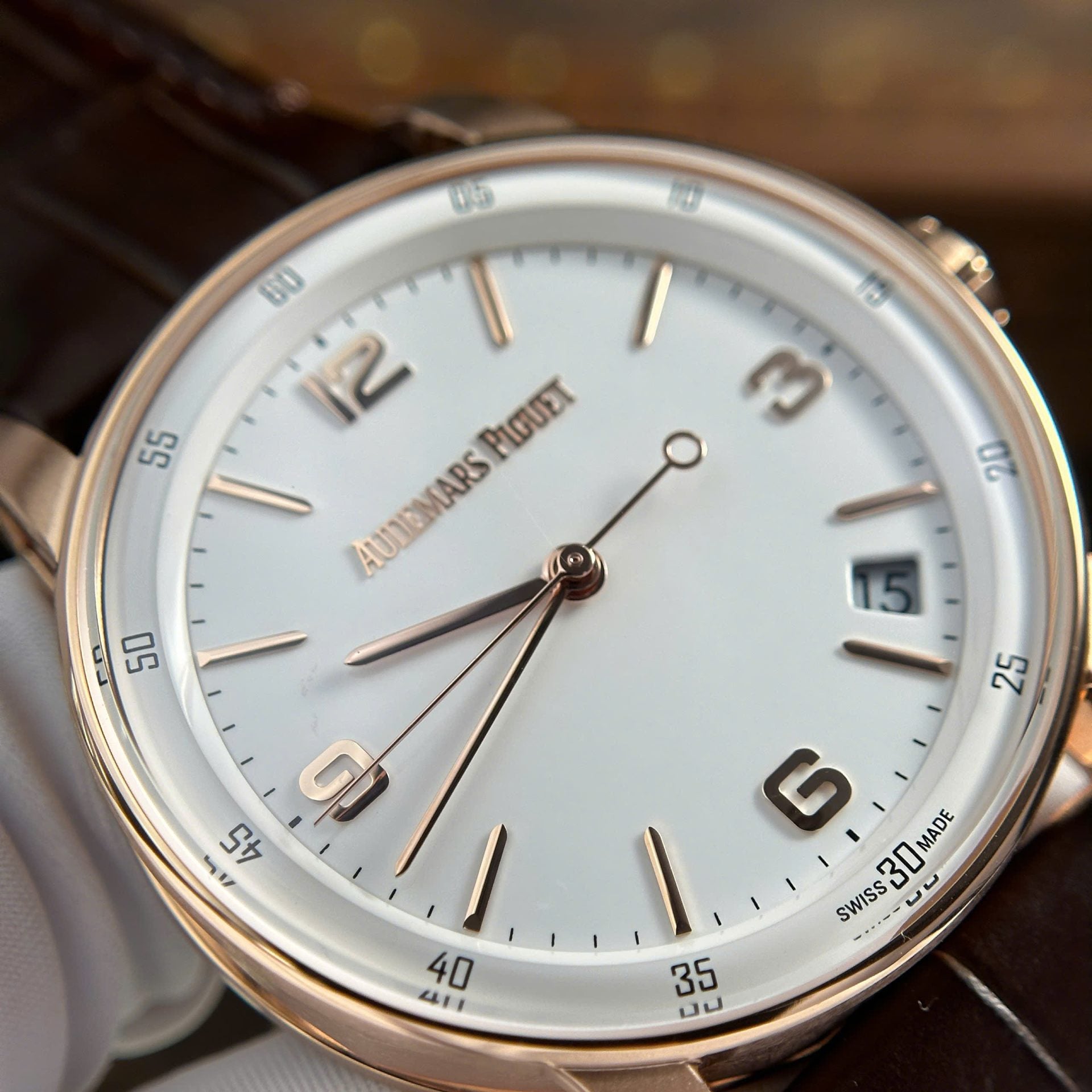 Audemars Piguet Watch Code 11.59 Selfwinding 15210OR White Dial 41mm - Image 6