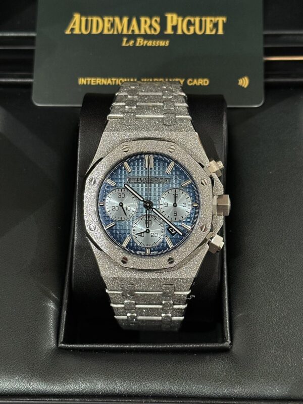 Audemars Piguet Royal Oak 26331BC Watch Frosted-Gold 41mm - Image 3