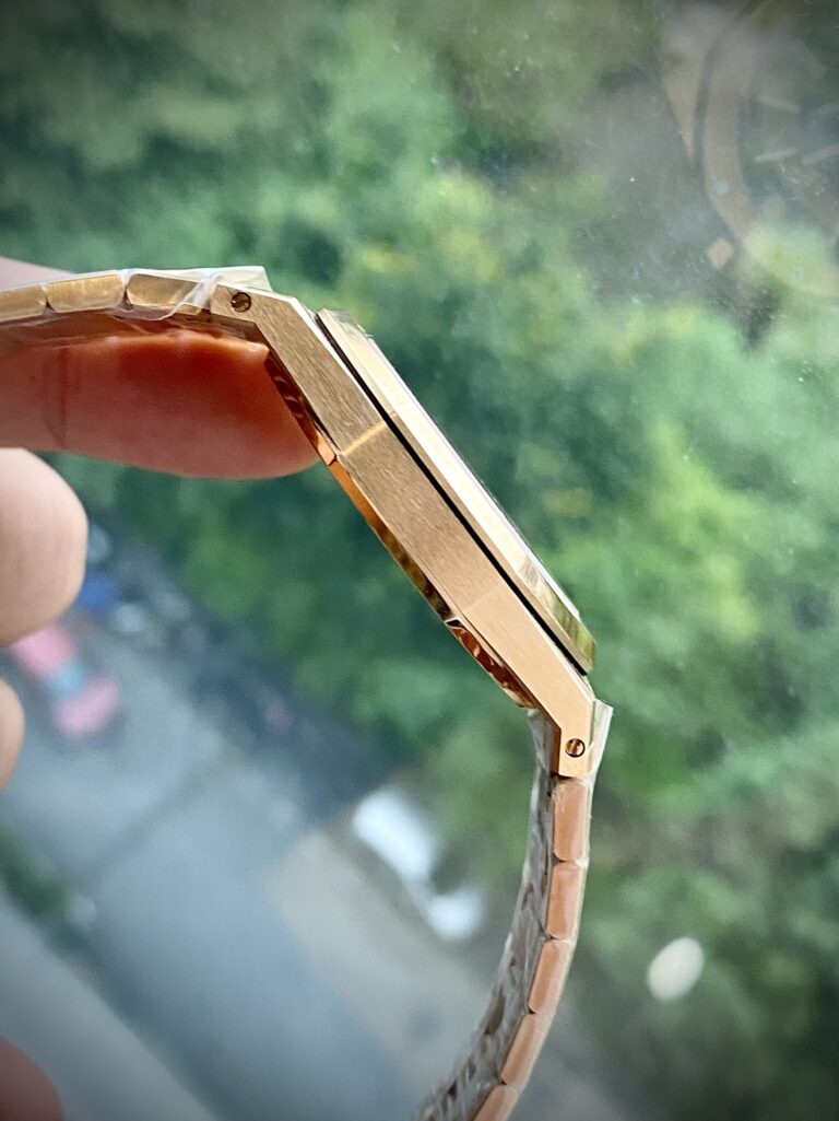 Audemars Piguet Watch Royal Oak 15202OR Jumbo Blue Dial 39mm - Image 6